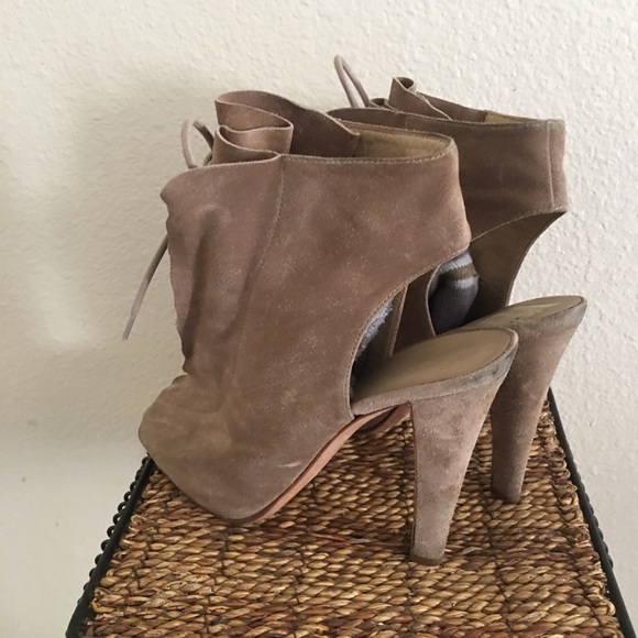 Giuseppe Zanotti for Thakoon suede ruffle booties - Picture 5 of 16